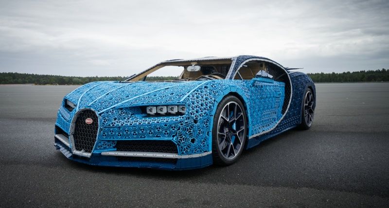 Bugatti Chiron zbudowany z klocków LEGO