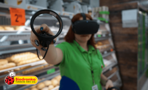 Szkolenia w wirtualnej rzeczywistości w sklepach Biedronka